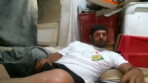 Snapshot of elusivesnake24 chatting on April 2026 10:54:01 AM elusivesnake24 online show from April 2026 10:54:01 AM