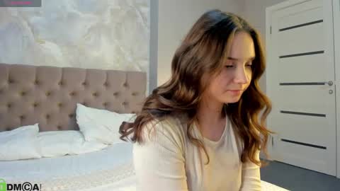 Snapshot of elvienne chatting on May 2026 11:50:01 AM Elvienne online show from May 2026 11:50:01 AM