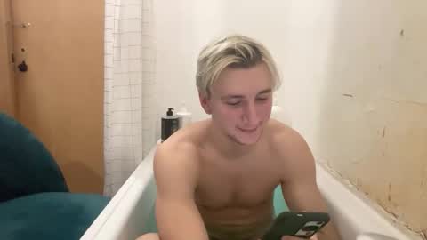 Elvin Vaenight online show from November 2025 10:53:02 PM