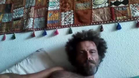 Snapshot of elyjahoye chatting on September 2025 03:25:01 PM elyjahoye online show from September 2025 03:25:01 PM