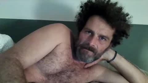 elyjahoye online show from December 2025 10:38:02 PM