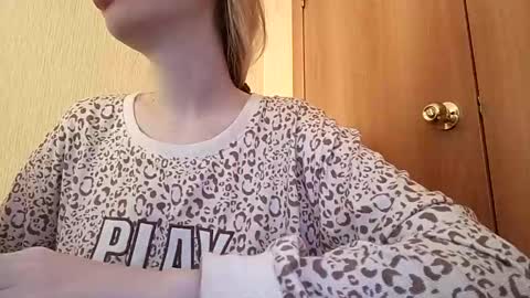 Snapshot of elza_com chatting on December 2024 06:02:02 AM Elza Kom online show from December 2024 06:02:02 AM