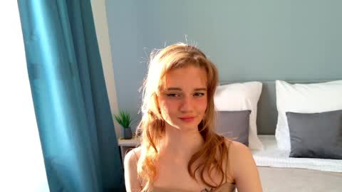 Snapshot of elza_hofffman chatting on April 2026 04:12:02 PM Chloyka online show from April 2026 04:12:02 PM