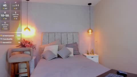 Emma  online show from March 2026 01:43:02 AM