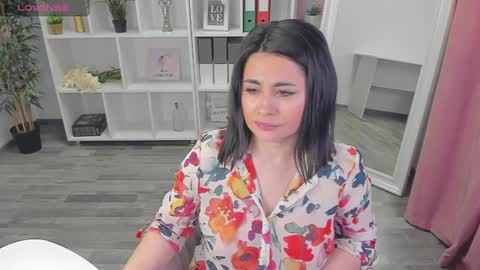 Snapshot of emabrownie chatting on February 2025 07:57:02 PM EmaBrownie online show from February 2025 07:57:02 PM