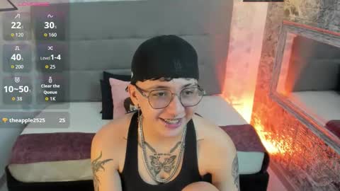 emahills__axelrose online show from October 2025 01:55:02 AM
