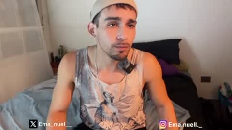 Snapshot of emanuell___ chatting on April 2026 03:15:01 AM emanuell___ online show from April 2026 03:15:01 AM