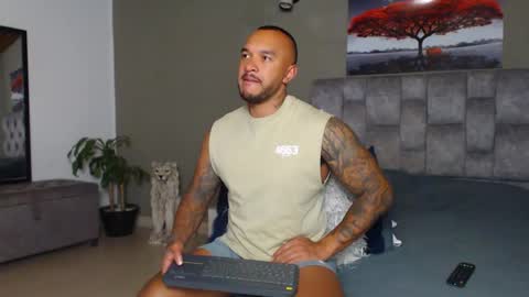 emanuelspencer online show from March 2025 02:38:02 AM