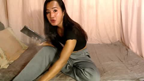 Trans cummer online show from January 2025 08:57:02 AM