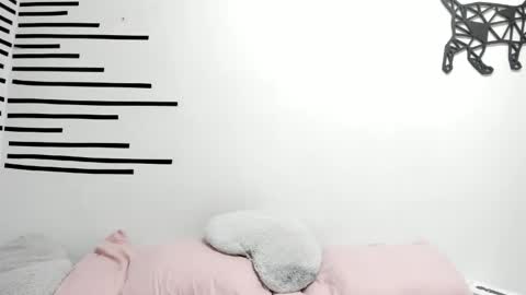 Ema Walker online show from April 2026 08:20:02 PM