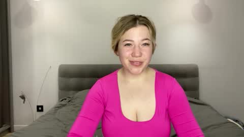 Alice online show from December 2025 05:24:02 AM