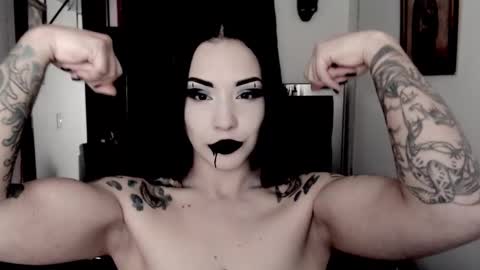 Emerald Black online show from December 2025 04:17:01 AM