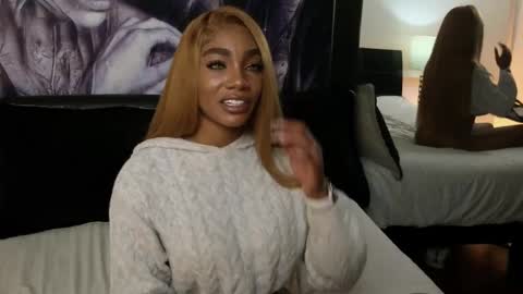 anyelii  online show from November 2025 04:33:02 AM