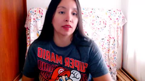 Snapshot of emely_sexx chatting on February 2025 07:15:02 PM emely_sexx online show from February 2025 07:15:02 PM