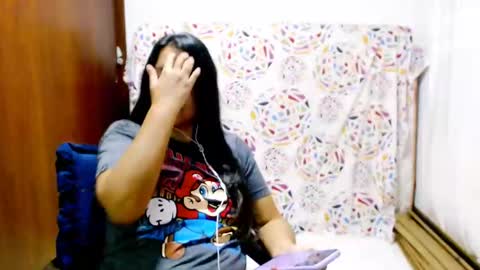 Snapshot of emely_sexx chatting on February 2025 12:21:02 AM emely_sexx online show from February 2025 12:21:02 AM