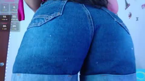 emely ross online show from June 2026 01:03:02 PM
