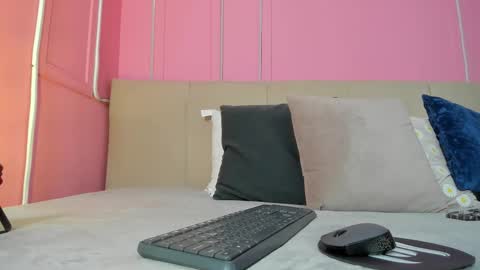 Snapshot of emelyy_carter chatting on September 2025 11:57:01 AM Emy online show from September 2025 11:57:01 AM