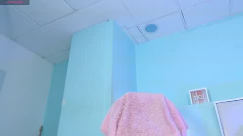 Danna online show from April 2026 11:35:02 PM