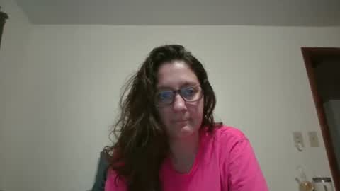 Snapshot of emeraldamnsel chatting on June 2026 10:53:01 AM emeraldamnsel online show from June 2026 10:53:01 AM