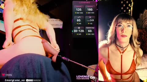 Snapshot of emerylune_xo chatting on April 2026 05:40:02 AM Emery Lune online show from April 2026 05:40:02 AM