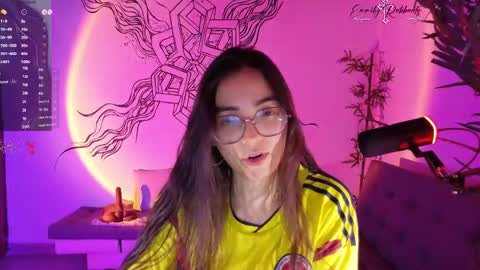 Snapshot of emi_roberts chatting on March 2026 12:59:01 AM Emmily Roberts online show from March 2026 12:59:01 AM