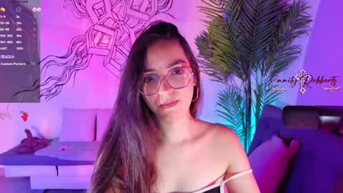 Snapshot of emi_roberts chatting on April 2026 10:53:01 PM Emmily Roberts online show from April 2026 10:53:01 PM