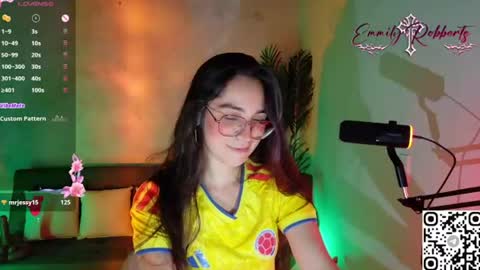 Emmily Roberts online show from June 2026 01:44:02 AM
