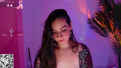 Emmily Roberts online show from July 2026 01:58:33 AM