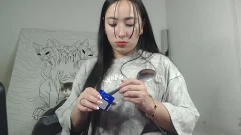 Snapshot of emiantonella_ chatting on May 2026 12:04:02 AM Antonella online show from May 2026 12:04:02 AM