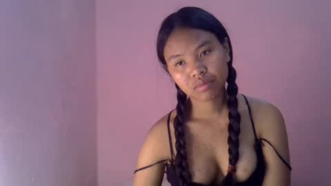 Snapshot of emiehottie chatting on July 2026 07:46:02 AM Ami online show from July 2026 07:46:02 AM