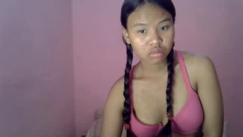 Snapshot of emiehottie chatting on July 2026 06:30:01 AM Ami online show from July 2026 06:30:01 AM