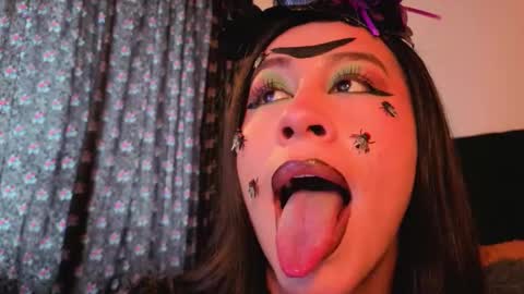 Snapshot of emigomez_ chatting on October 2025 08:14:02 PM Emilia Gomez online show from October 2025 08:14:02 PM
