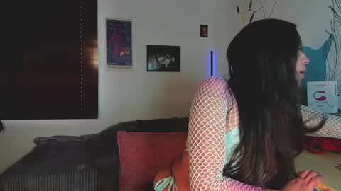Snapshot of emigomez_ chatting on February 2026 01:22:02 PM Emilia Gomez online show from February 2026 01:22:02 PM