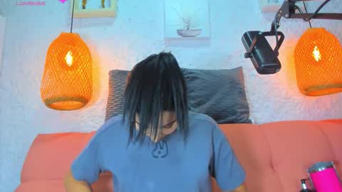 Emily online show from September 2025 12:09:01 PM