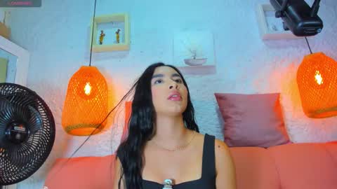 Emily online show from September 2025 12:10:01 PM