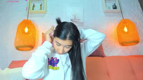 Emily online show from October 2025 12:02:02 PM