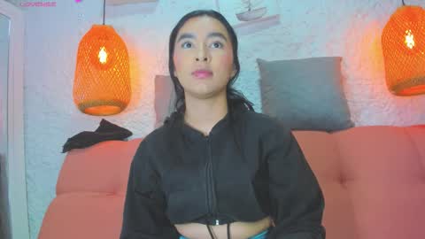 Emily online show from October 2025 12:04:02 PM