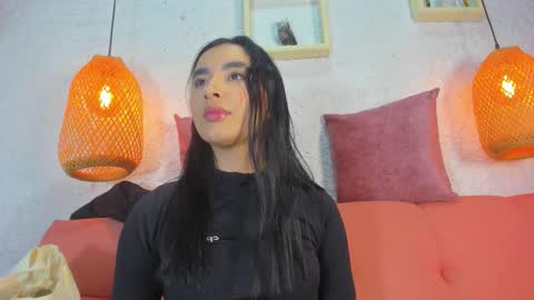 Emily online show from November 2025 12:05:02 PM