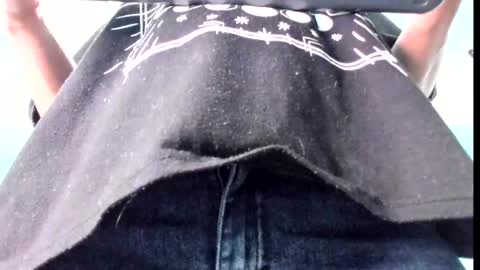 Snapshot of emiily_smile chatting on February 2025 11:46:02 AM Emily online show from February 2025 11:46:02 AM