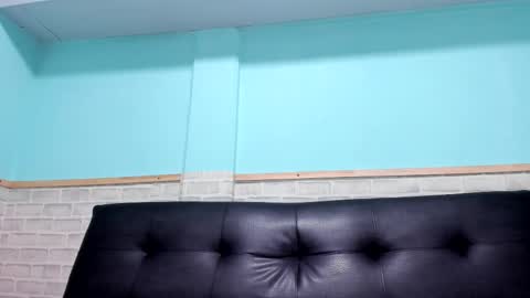 Snapshot of emiily_smile chatting on October 2025 01:42:01 PM Emily online show from October 2025 01:42:01 PM