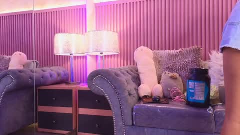 Emily online show from January 2025 01:01:01 PM