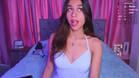 Emily online show from November 2025 05:58:02 PM