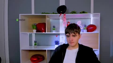 emil_lucky online show from February 2026 11:07:01 AM