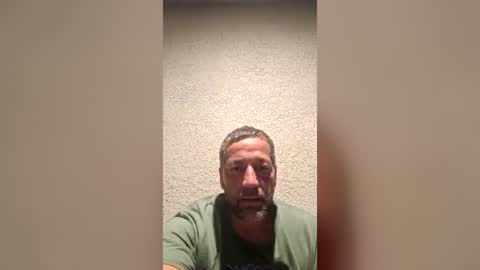 Snapshot of emilabreu chatting on June 2026 05:50:02 AM emilabreu online show from June 2026 05:50:02 AM