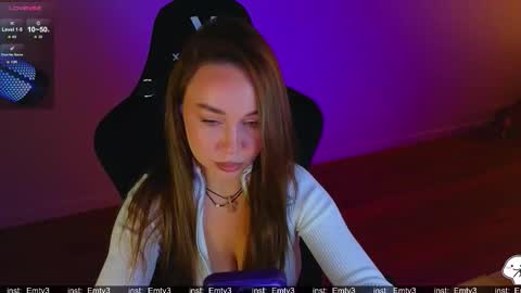 Snapshot of emili1_bc chatting on March 2026 10:31:02 AM Emili online show from March 2026 10:31:02 AM