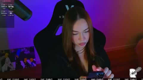 Snapshot of emili1_bc chatting on April 2026 10:07:02 AM Emili online show from April 2026 10:07:02 AM