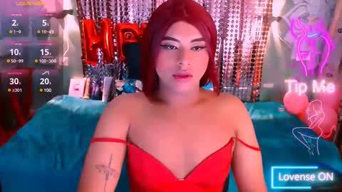 Snapshot of emili_roux chatting on February 2025 12:22:02 PM Emili roux online show from February 2025 12:22:02 PM