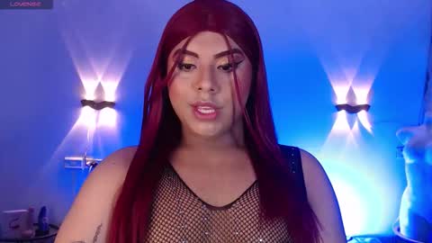 Snapshot of emili_roux chatting on November 2025 01:54:02 PM Emili roux online show from November 2025 01:54:02 PM