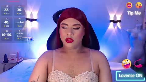 Snapshot of emili_roux chatting on December 2025 12:32:02 PM Emili roux online show from December 2025 12:32:02 PM