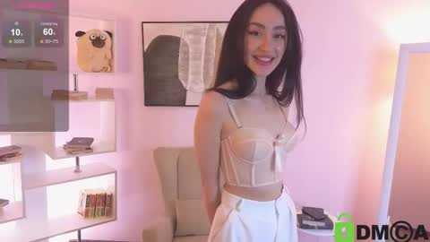 Tracy online show from December 2025 06:45:01 PM